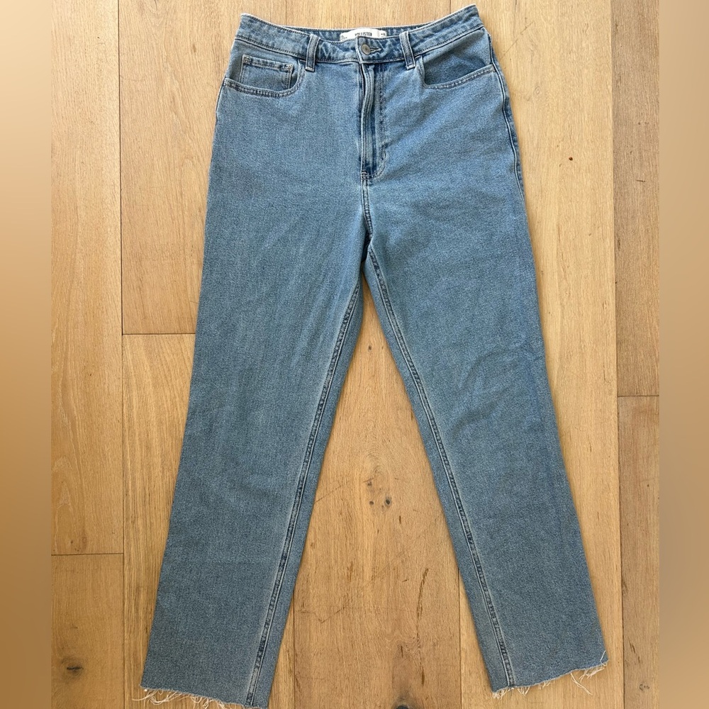 Hollister Medium Wash High-Rise Jeans